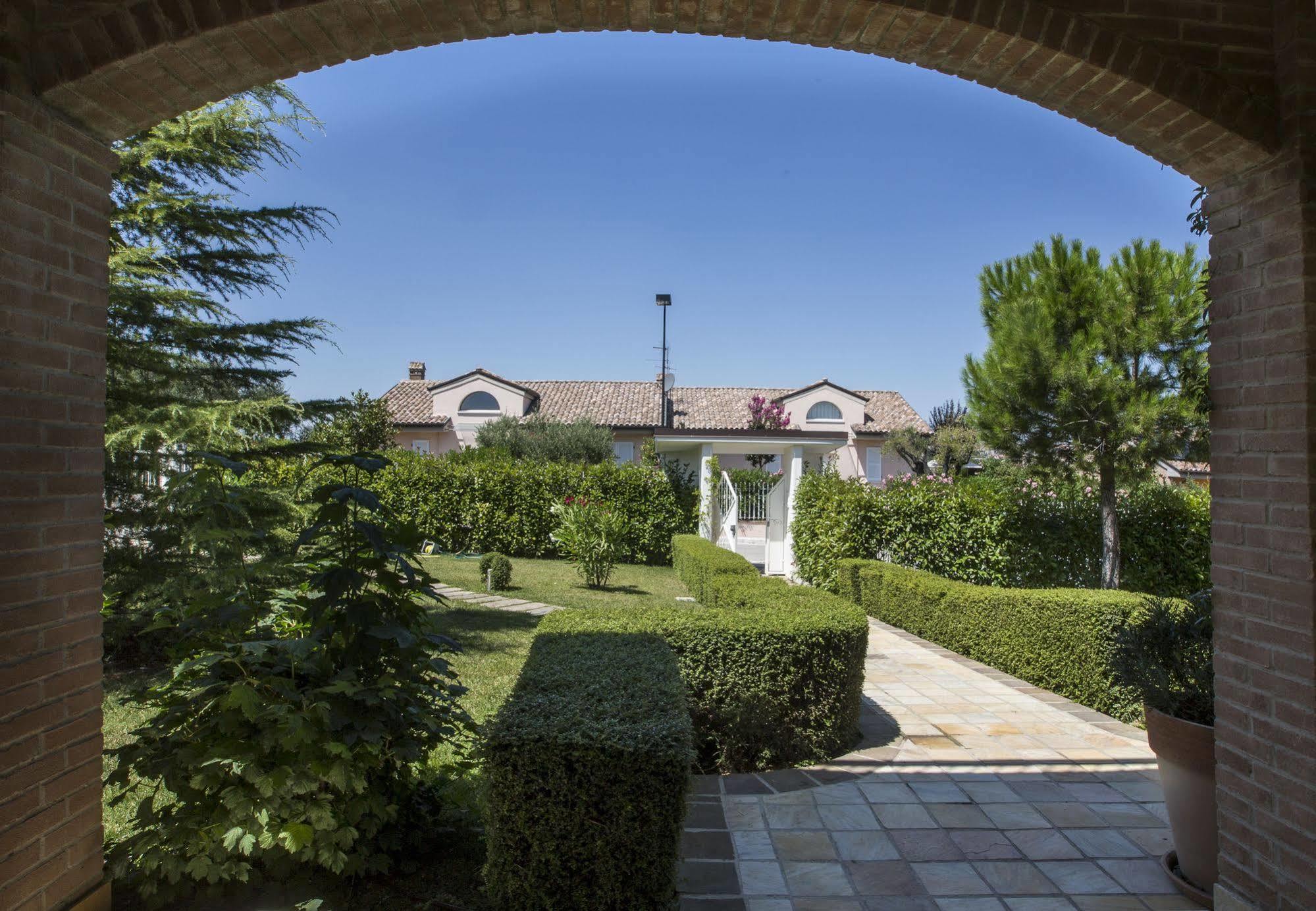 Residence Belohorizonte Macerata Zewnętrze zdjęcie